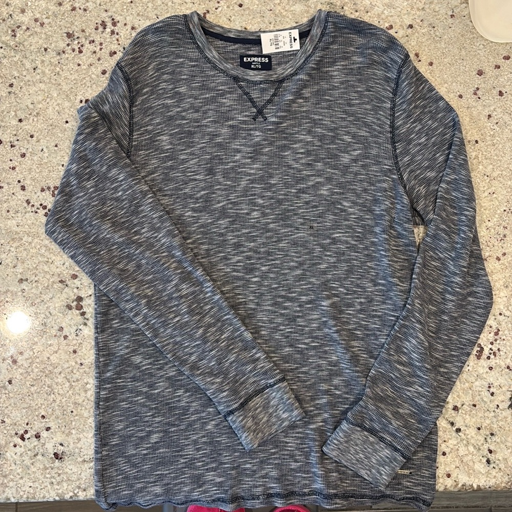 Express Men’s Waffle Long Sleeve Shirt NWT